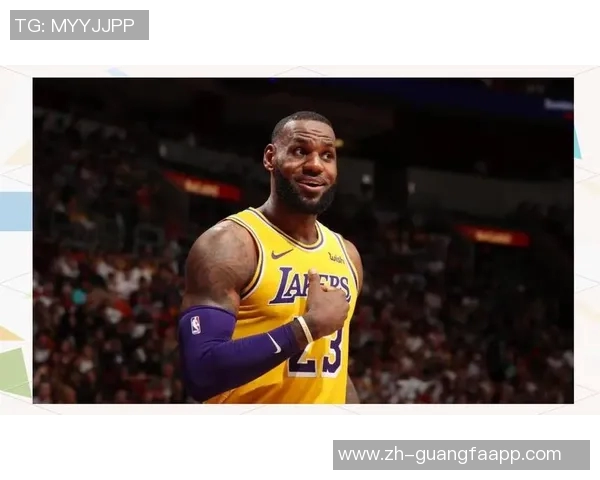 浓眉调侃三状元比一手势称自己拥有大学冠军荣耀